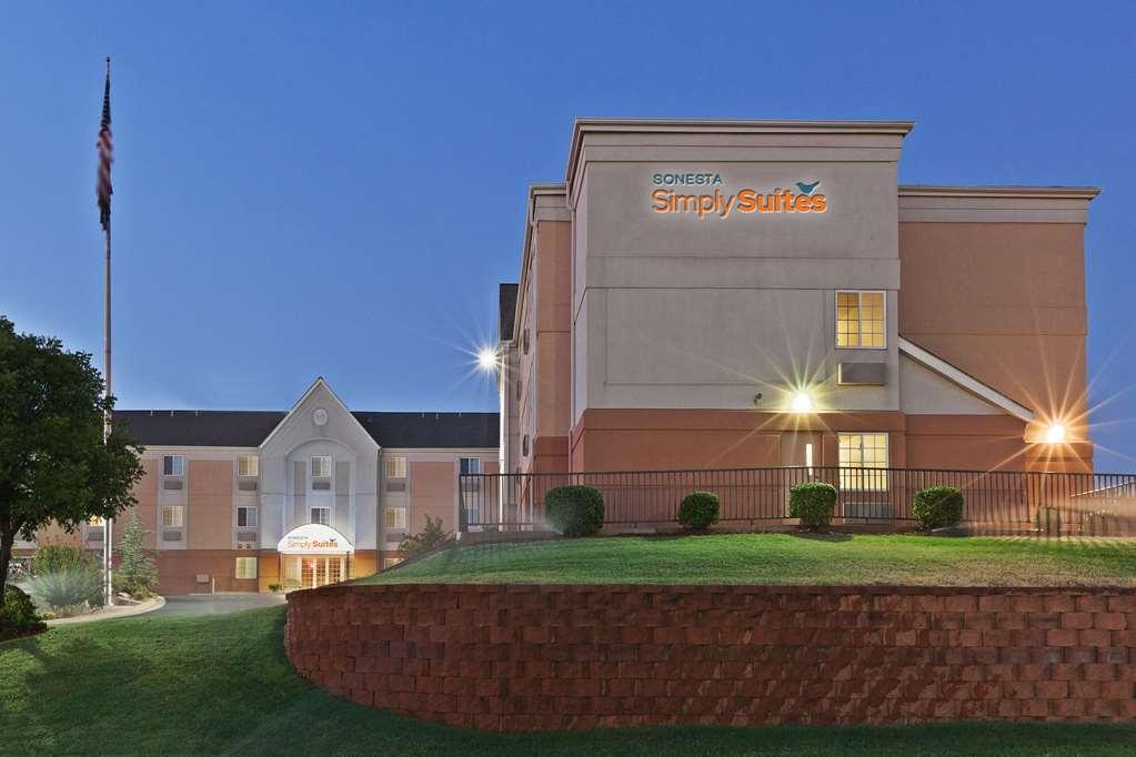 Sonesta Simply Suites Oklahoma City Airport Exterior foto